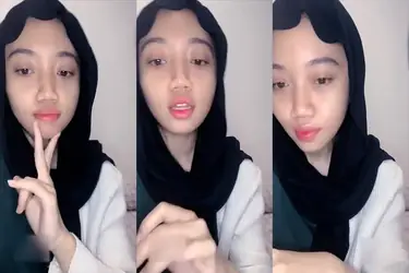Bokep Jilbab Rarah Hijaber Toket Gede Colmek poster