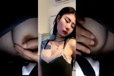 Vey Ruby Jane Tiktokers Remas Toket Di Ranjang poster